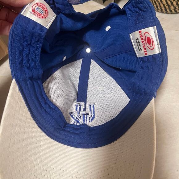 University of Kentucky wildcats cap OS - Picture 4 of 6